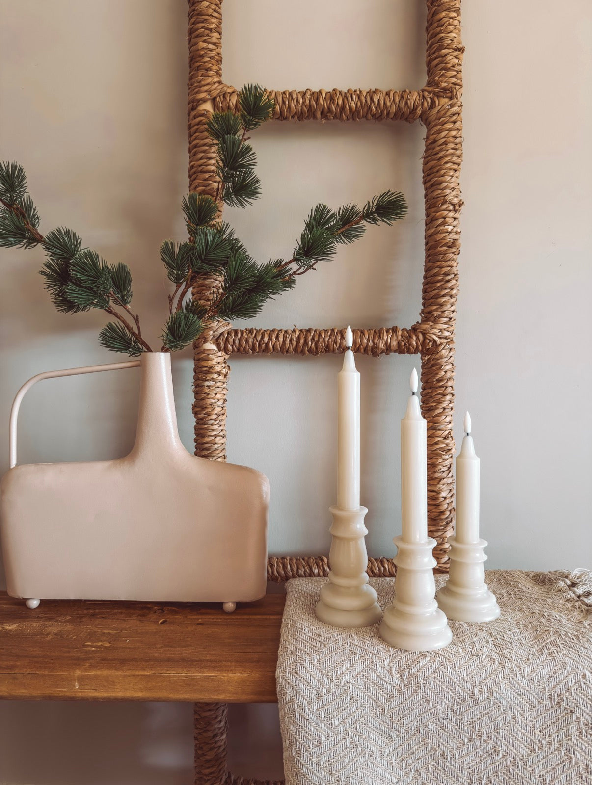 Kandelaar kaars L beige